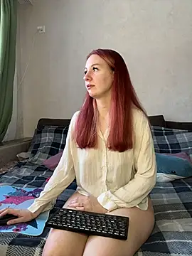 Hera Mark online show from February 12, 4:40 am