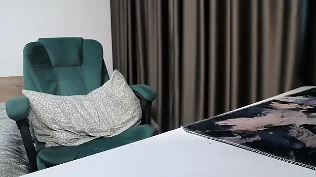 bethanyLenz online show from June 26, 1:48 pm