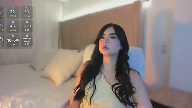Snapshot of Sweety_Nicole_ chatting on June 18, 4:46 am Sweety Nicole online show from June 18, 4:46 am