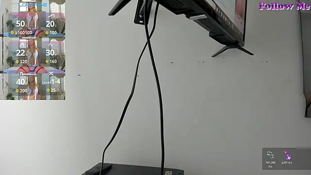 Snapshot of Lady_miss___ chatting on February 21, 12:06 pm Lady miss online show from February 21, 12:06 pm