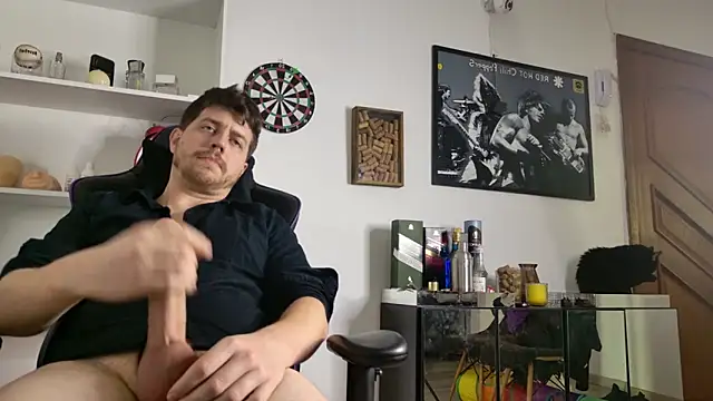 aaron nvk online show from March 1, 9:28 pm