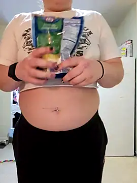 nuttiebuddy1 online show from October 2, 3:52 pm