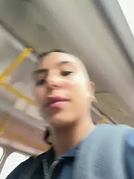 Sarahcutexoxox online show from February 17, 4:24 pm