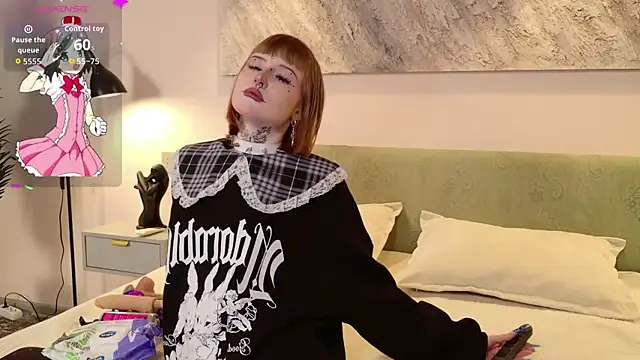 MilkMeSoftly online show from February 8, 8:29 am