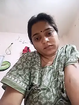 Snapshot of Trisha_71 chatting on April 23, 6:14 am Trisha 71 online show from April 23, 6:14 am