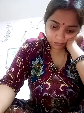 Snapshot of Trisha_71 chatting on May 10, 5:40 pm Trisha 71 online show from May 10, 5:40 pm