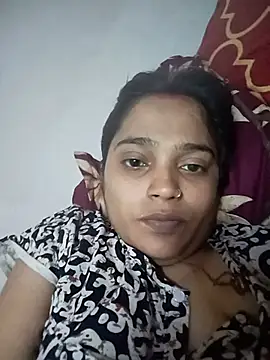 Snapshot of Trisha_71 chatting on June 4, 5:24 am Trisha 71 online show from June 4, 5:24 am