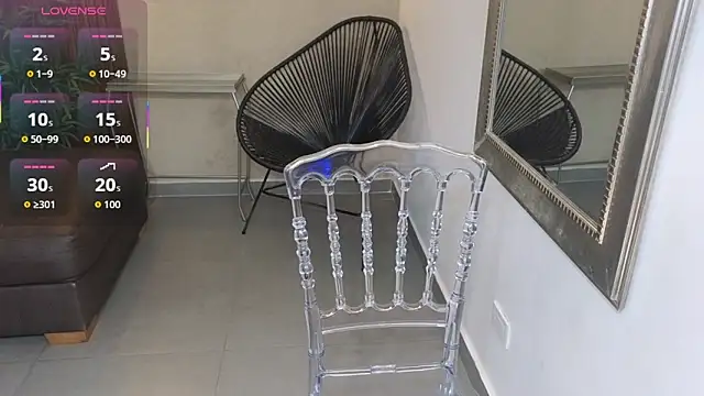 Snapshot of Lia_Mar_ chatting on October 29, 6:09 pm Lia Mar online show from October 29, 6:09 pm