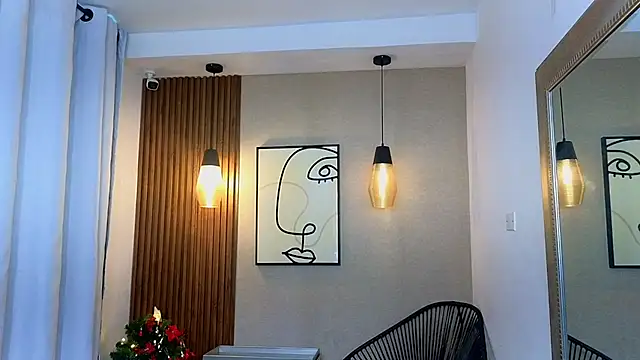 Snapshot of Lia_Mar_ chatting on December 2, 6:14 pm Lia Mar online show from December 2, 6:14 pm