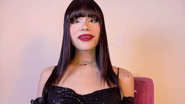 NATASHAA WINZ online show from November 29, 1:25 pm