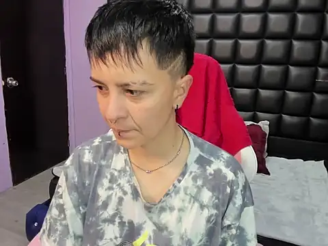  Hannah Hot online show from November 10, 12:26 pm