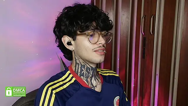 Mihail leroy online show from February 7, 1:53 am