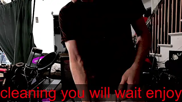 Snapshot of MasterDaddyCool chatting on September 15, 10:43 pm MasterDaddyCool online show from September 15, 10:43 pm