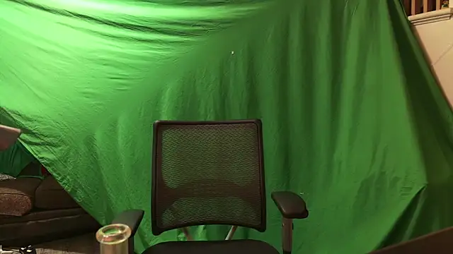 Snapshot of MasterDaddyCool chatting on September 19, 5:31 am MasterDaddyCool online show from September 19, 5:31 am