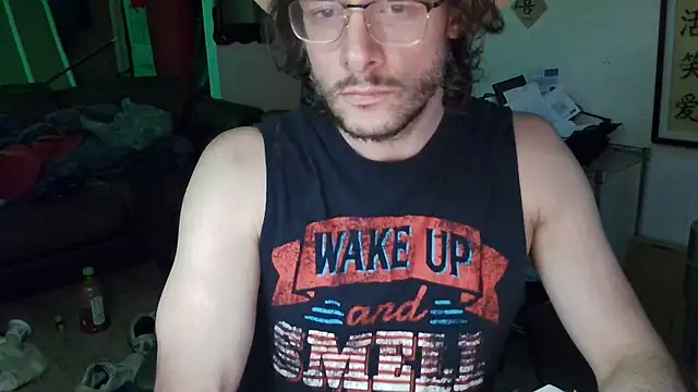 Snapshot of MasterDaddyCool chatting on October 1, 2:39 am MasterDaddyCool online show from October 1, 2:39 am