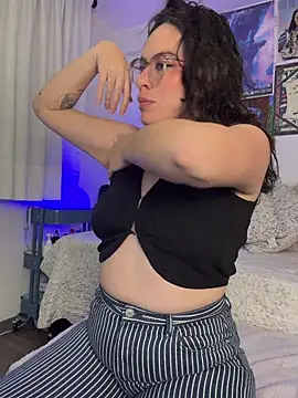 Katheerine online show from March 22, 2:15 am