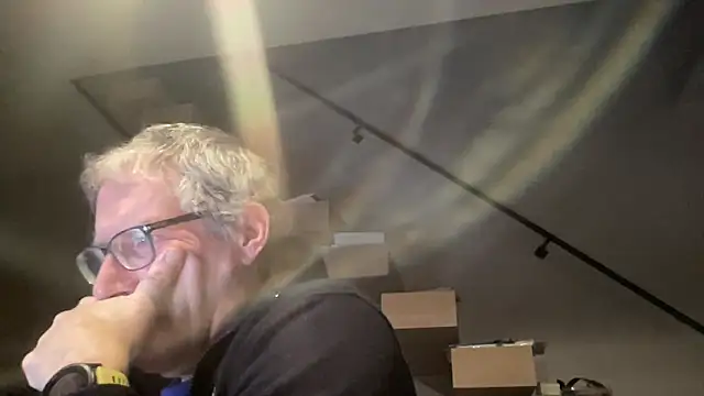 choupipat1 online show from December 5, 7:06 am