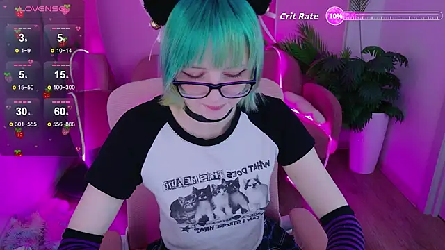 CoralineYoung online show from April 10, 7:02 am