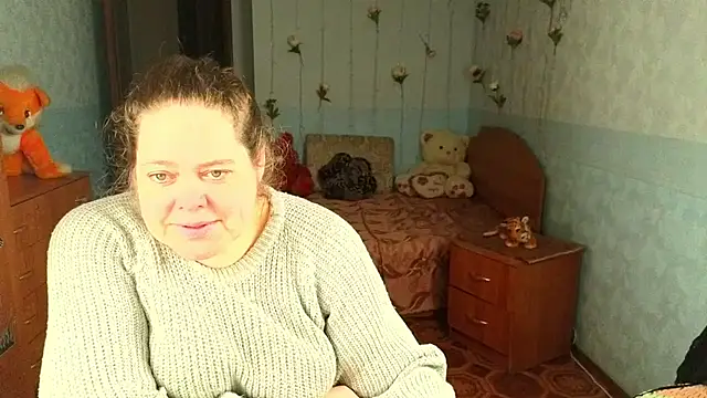 Audrey Aura online show from December 3, 5:26 am