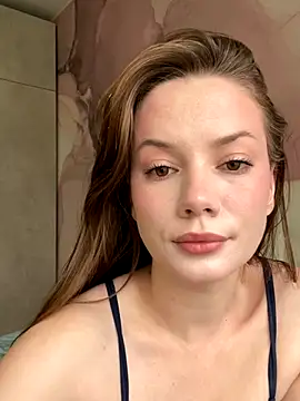 Snapshot of Rosie_Holmes_ chatting on September 26, 5:11 am Rosie Holmes  online show from September 26, 5:11 am