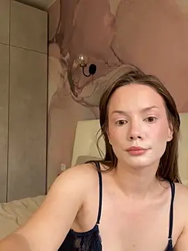 Snapshot of Rosie_Holmes_ chatting on September 27, 3:22 am Rosie Holmes  online show from September 27, 3:22 am