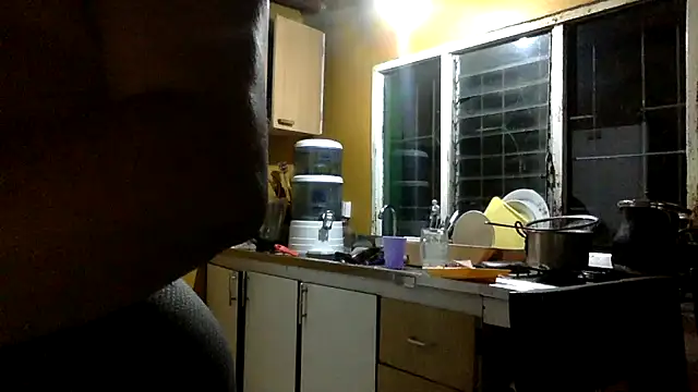 Snapshot of indomitaFox chatting on October 9, 3:48 am indomitaFox online show from October 9, 3:48 am