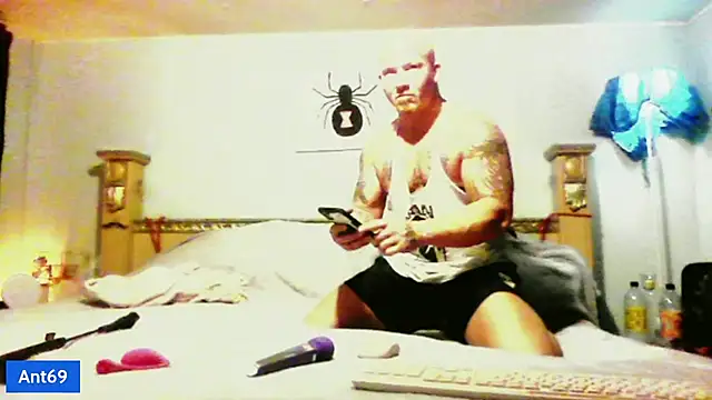 AntMeich6969 online show from October 6, 1:58 am