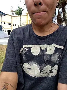 dyjaA online show from February 7, 4:54 pm