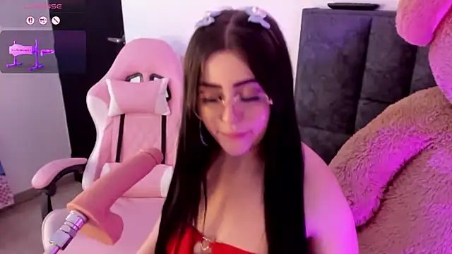 bellacruz3 online show from April 13, 7:08 pm