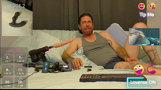 danoo84 online show from October 14, 3:29 am