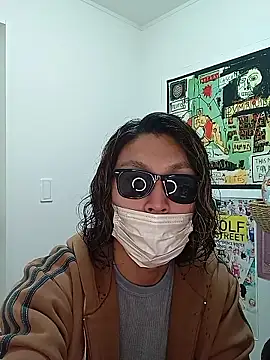 specialz0831 online show from October 26, 7:14 am