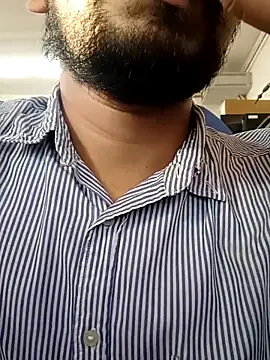 aarav 013 online show from April 9, 12:10 pm