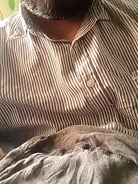 aarav 013 online show from April 10, 4:28 am