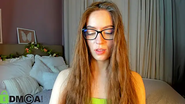 Snapshot of Agnes_Wells chatting on November 4, 9:19 am Agnes Wells online show from November 4, 9:19 am