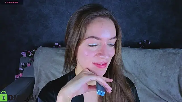 Snapshot of Agnes_Wells chatting on November 18, 9:25 am Agnes Wells online show from November 18, 9:25 am