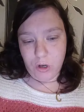 Snapshot of Feuchtekitty92@xh chatting on October 7, 5:43 pm Feuchtekitty92xh online show from October 7, 5:43 pm