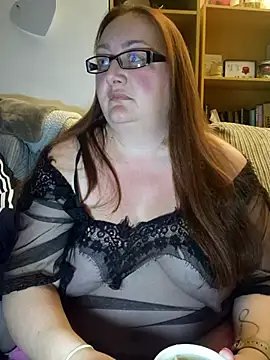 Luscious-LucyXX online show from April 5, 7:55 pm