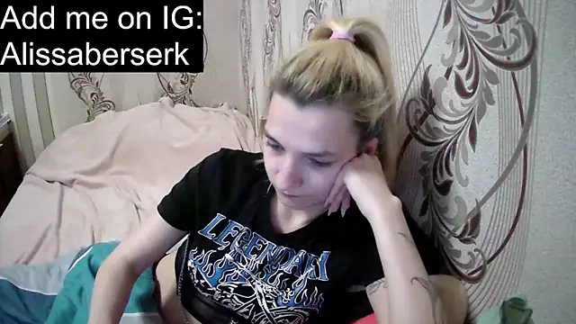 AlissaClark online show from April 21, 8:23 pm