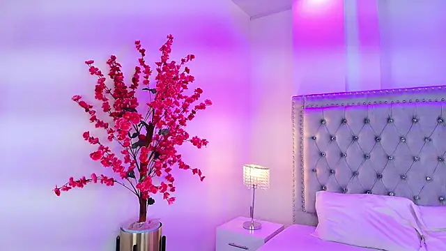 Snapshot of Ahilin_luther chatting on November 18, 11:58 am Ahilin luther online show from November 18, 11:58 am