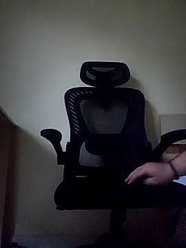 Nesch82 online show from March 25, 5:02 am