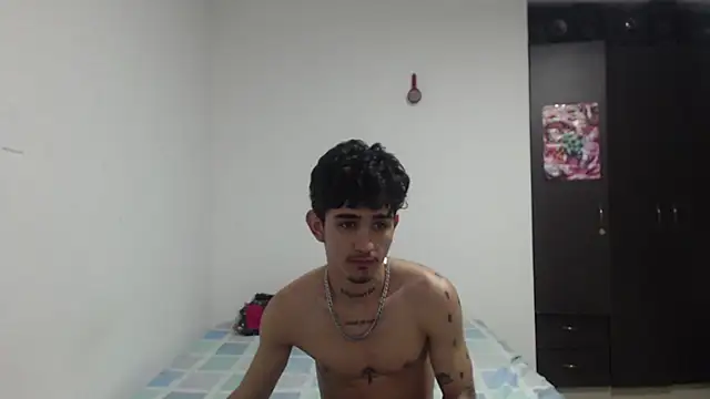 Snapshot of nextboywell1 chatting on November 22, 9:14 pm nextboywell1 online show from November 22, 9:14 pm