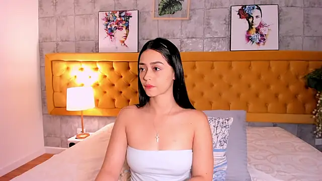 Snapshot of EmilyyRamirez chatting on October 25, 2:13 pm EmilyyRamirez online show from October 25, 2:13 pm