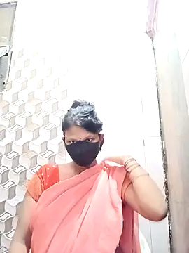 Snapshot of varnika chatting on September 12, 8:47 am varnika online show from September 12, 8:47 am