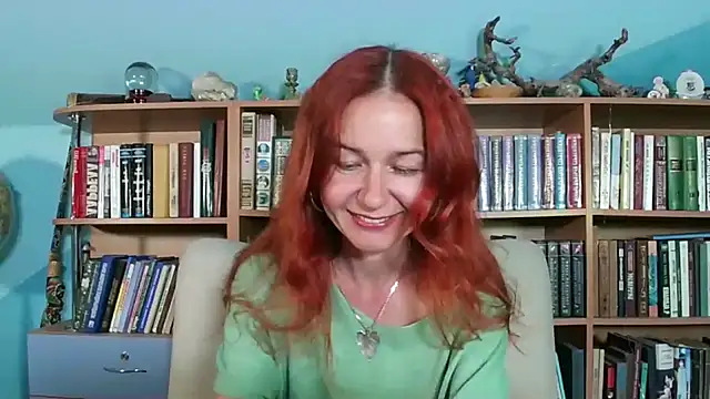 Foxilady357 online show from May 25, 1:28 pm