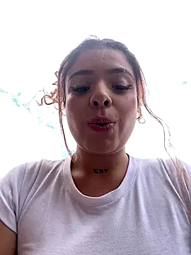 Snapshot of haally-mll chatting on December 3, 5:44 pm haally-mll online show from December 3, 5:44 pm