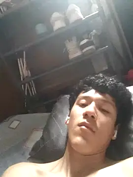 fabrizio1910 online show from April 23, 2:30 pm