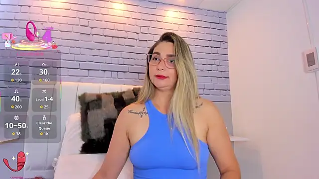 MelanyVegas online show from September 11, 8:14 am