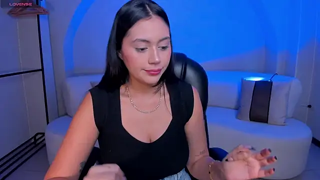 AmbarJames  online show from October 4, 12:03 pm