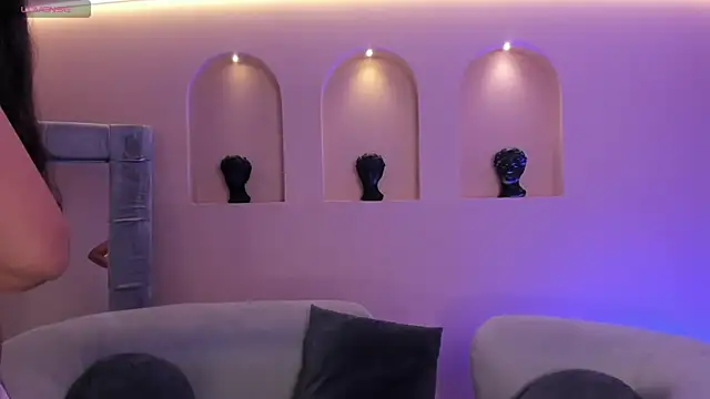 Snapshot of AmbarJames_ chatting on February 23, 12:02 pm AmbarJames online show from February 23, 12:02 pm