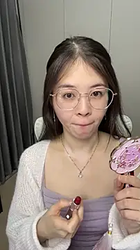 Snapshot of Qianqian-888 chatting on December 4, 12:42 am Qianqian-888 online show from December 4, 12:42 am